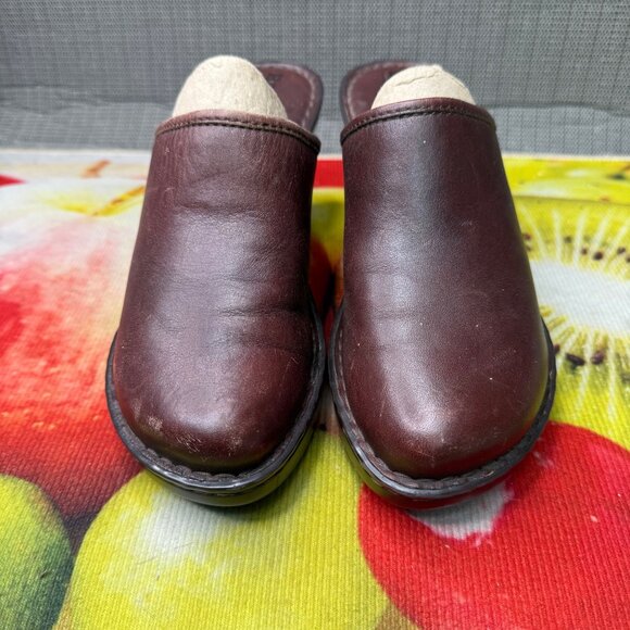 Born Womens Size 8 EU 39 Brown Leather Slip-On Mule Clogs Wedge Heel - Picture 2 of 8